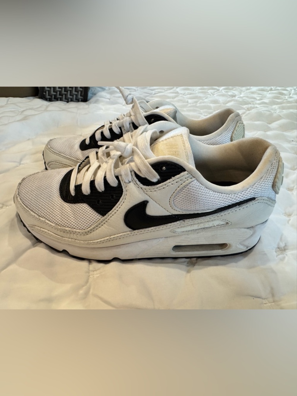 Nike Air Max 90 White and Black Women’s Athletic Sneakers